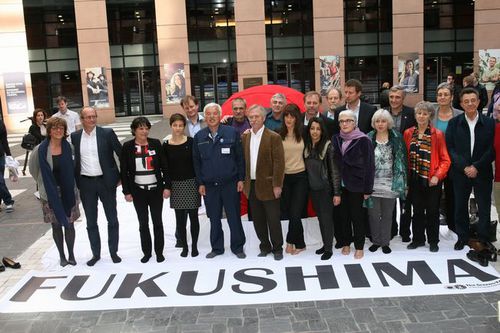 Photo: Greens/EFA MEPs' action to remember the disaster and its victims at the European Parliament