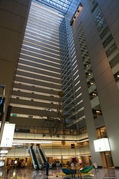 Photo: Shinjuku NS Building Inside