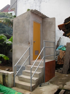 Ecological_Waterless_Toilets