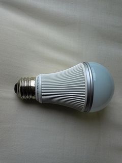JFS/Survey Shows 64.5% Willing to Buy LED Lightbulbs