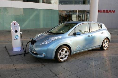 JFS/Pre-Orders for Nissan's New EV Exceeds 2010 Sales Goal in Two Months