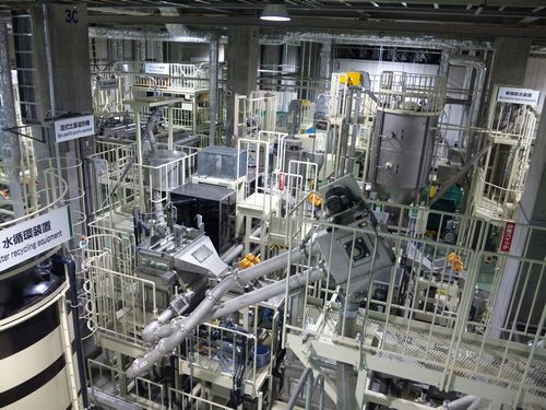 JFS/Mitsubishi Electric Recovers Three Major Kinds of Highly Pure Plastic for First Time in Japan