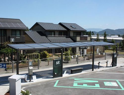 JFS/Solar-Powered Shelter with LED Lighting Jointly Developed for Street Facilities