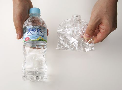 JFS/Suntory Develops New Plastic Bottle
